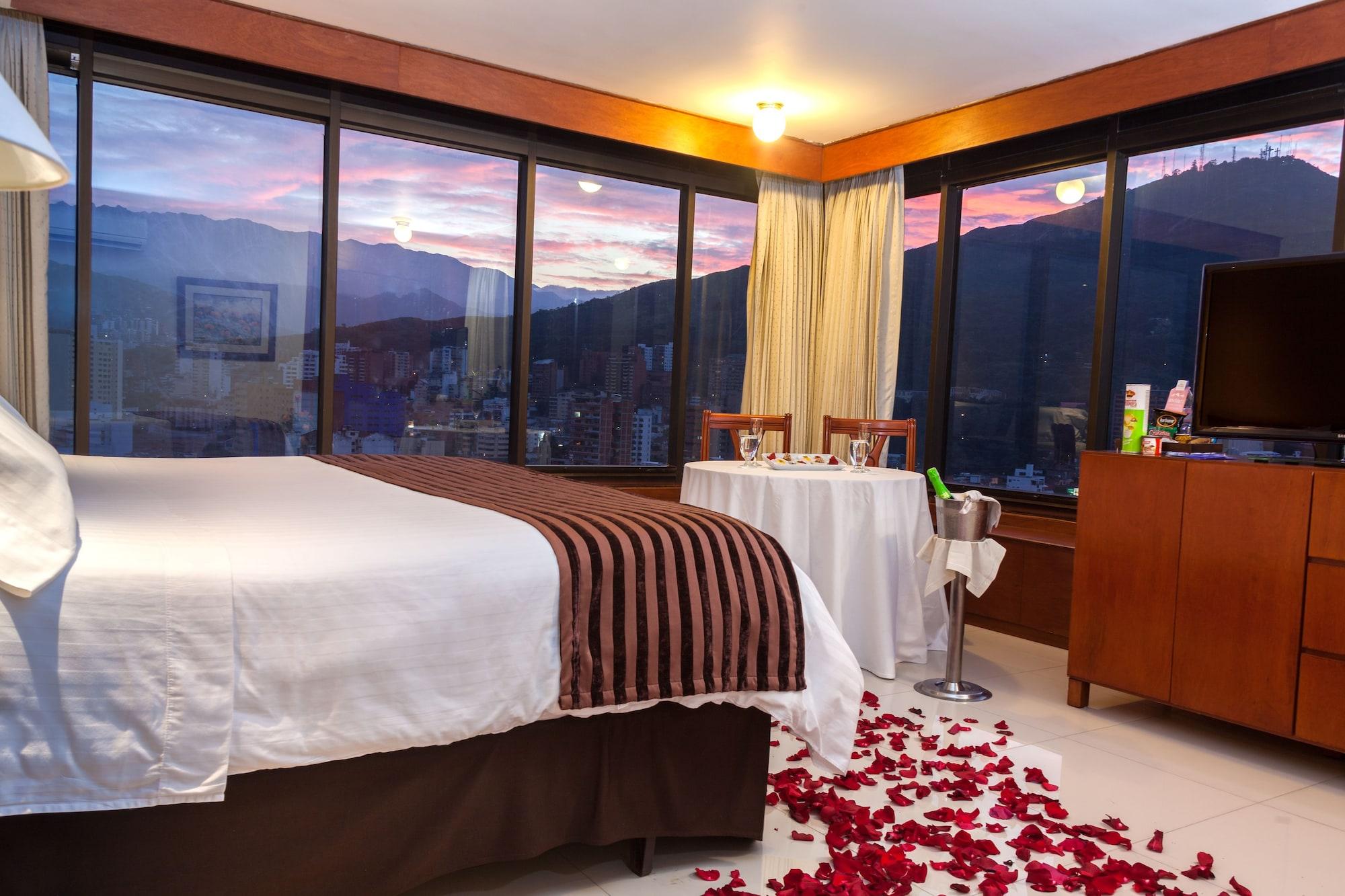 Torre De Cali Plaza Hotel Eksteriør billede