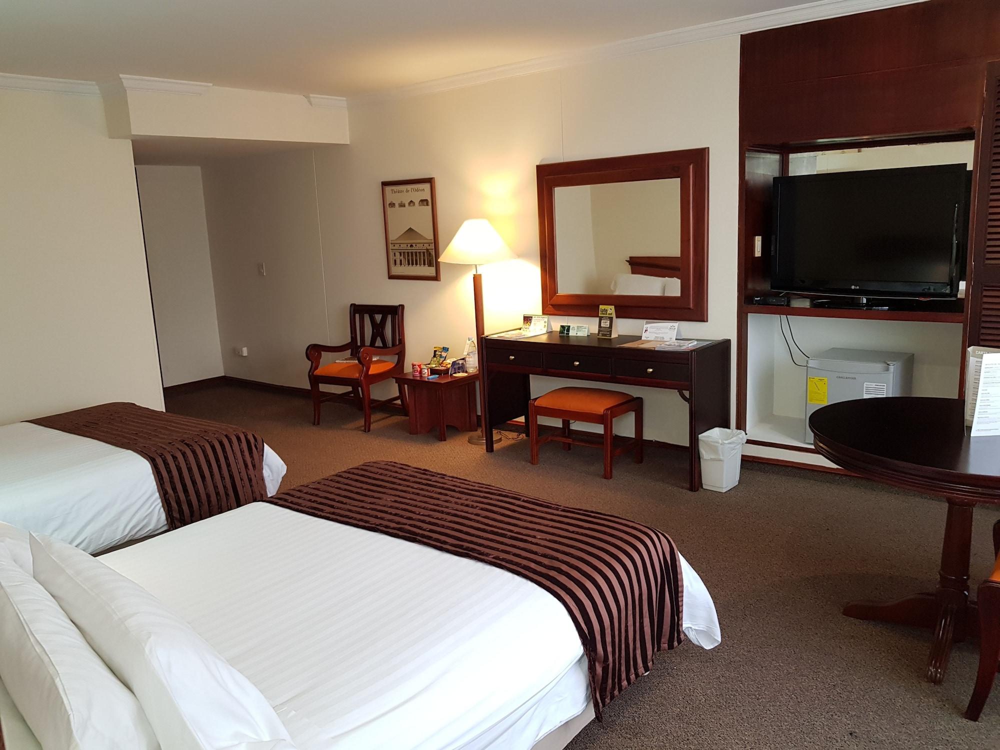 Torre De Cali Plaza Hotel Eksteriør billede