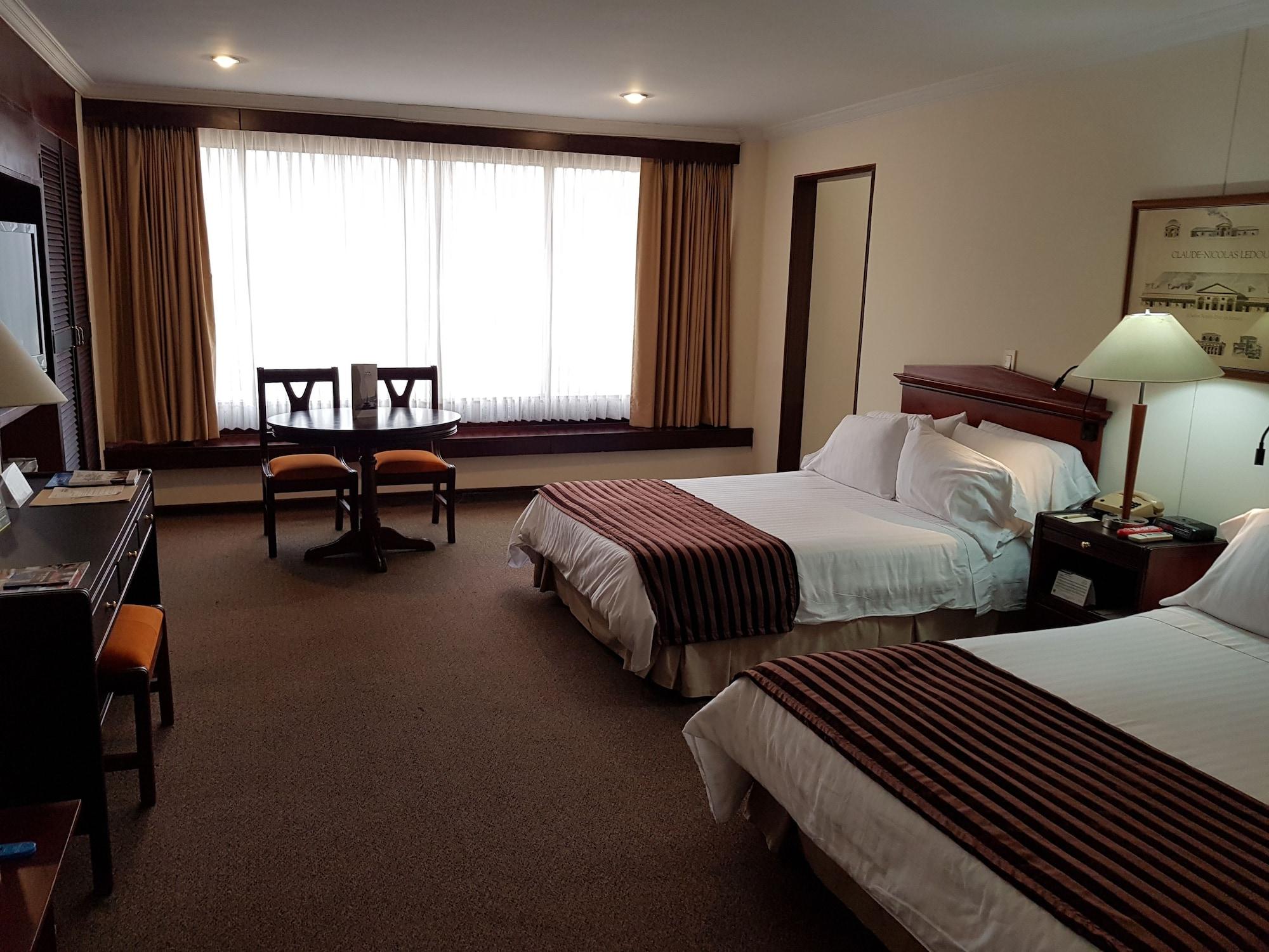 Torre De Cali Plaza Hotel Eksteriør billede