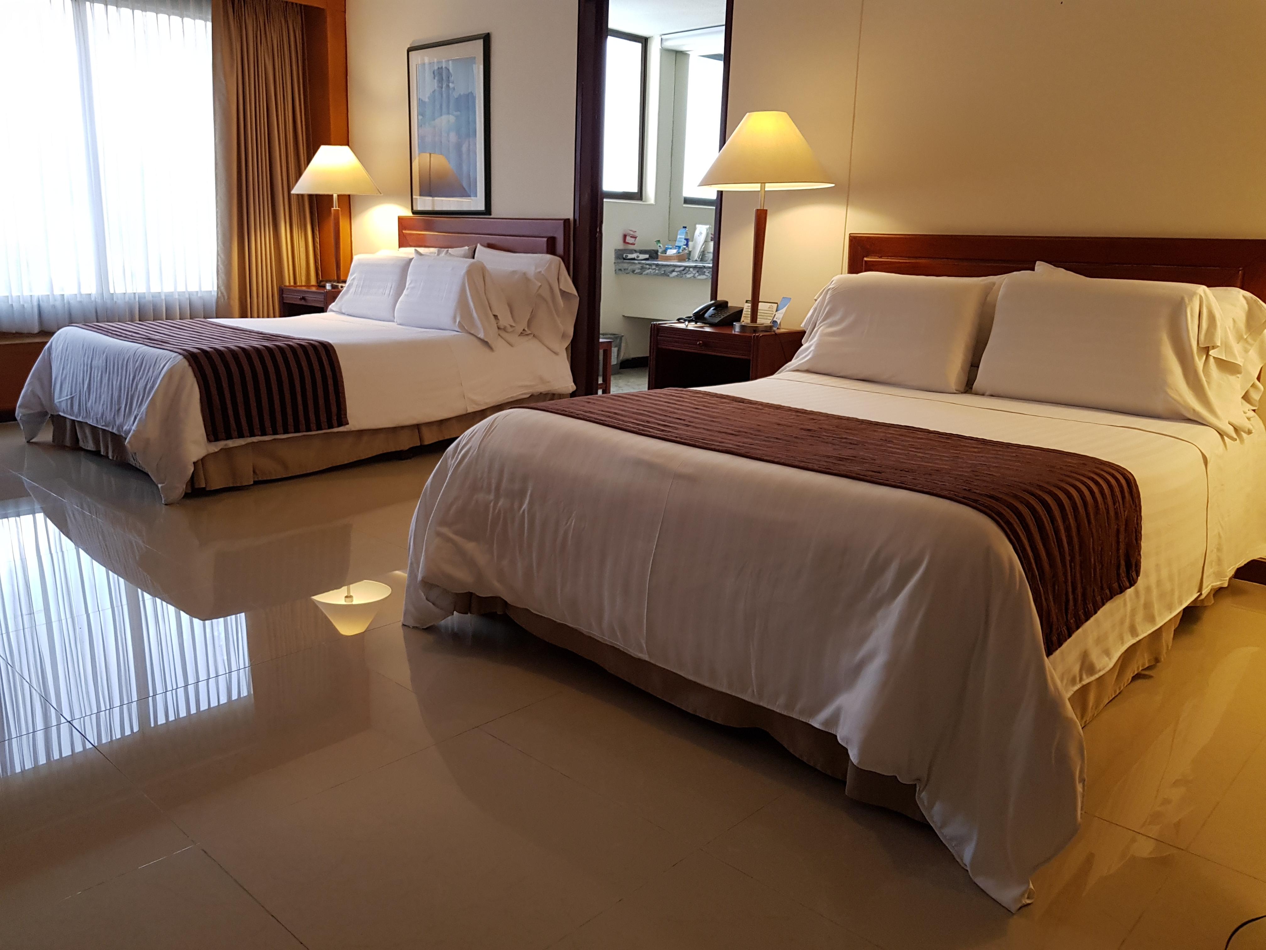 Torre De Cali Plaza Hotel Eksteriør billede