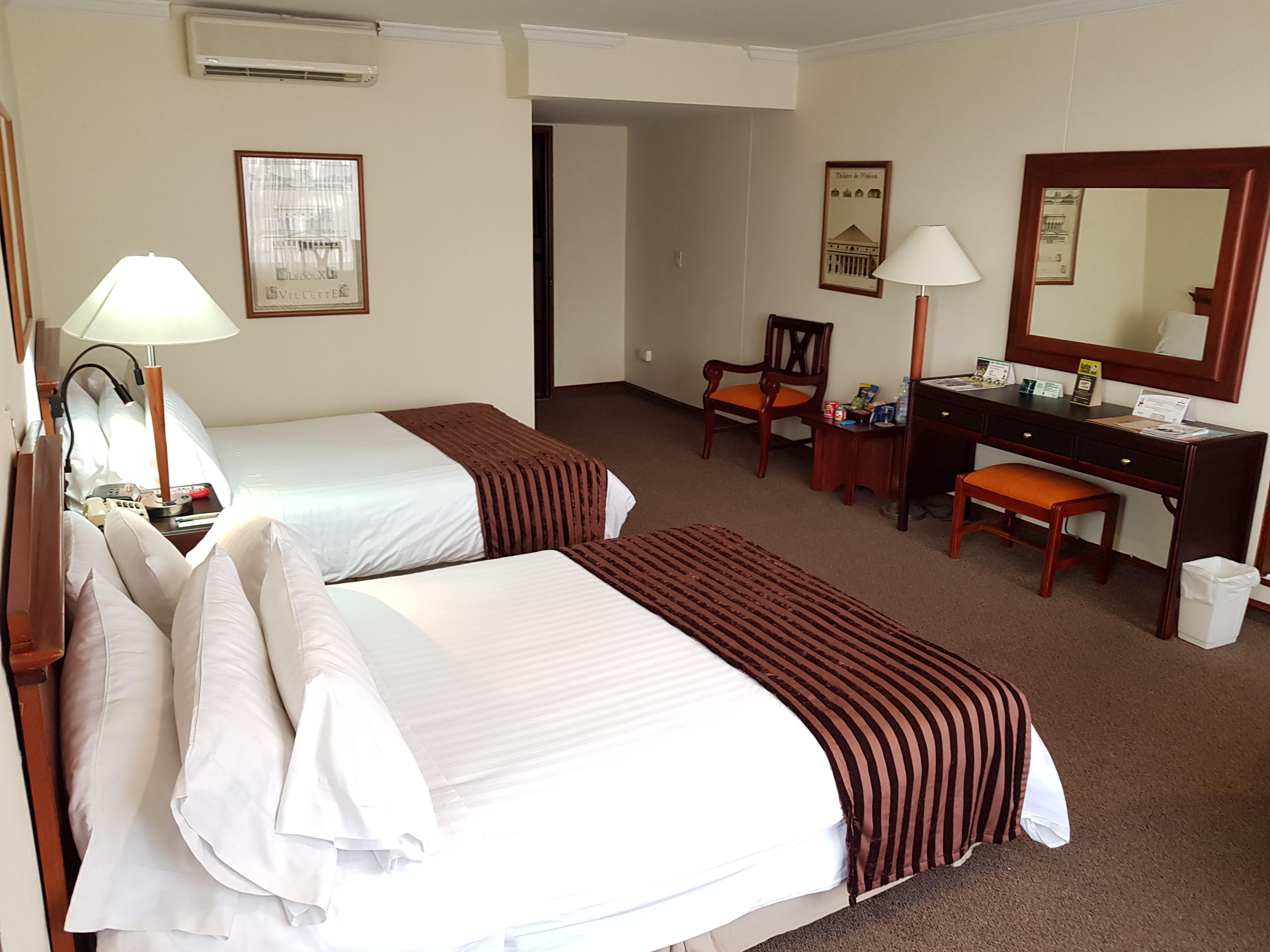 Torre De Cali Plaza Hotel Eksteriør billede