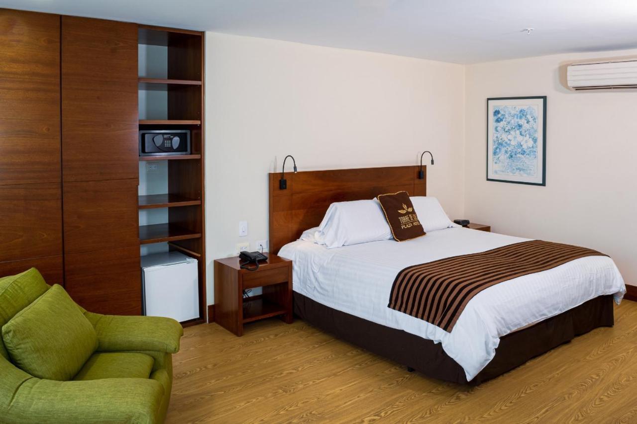 Torre De Cali Plaza Hotel Eksteriør billede